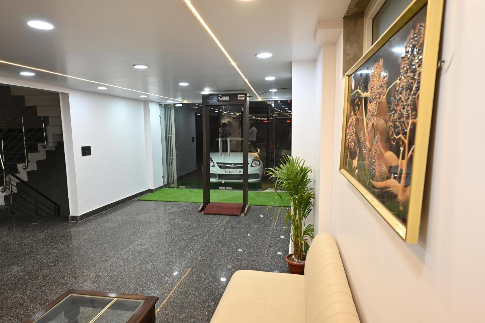 Hotel Down Town Paschim Vihar Delhi  Extérieur photo